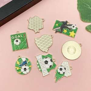 Set de breloques de football en alliage avec chaussures pour création de bijoux DIY