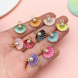 Colorful alloy shell pendants with imitation pearls and enamel for DIY jewelry making