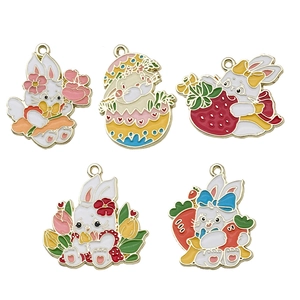 Ensemble de breloques lapins colorés en alliage avec carottes pour bracelets DIY