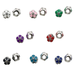 Abalorios de flor en aleación con esmalte de colores y agujero de 4mm para pulseras