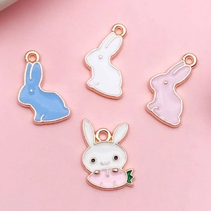 Détails de breloques lapin tulipe colorées en blanc, bleu et rose pour bijoux DIY