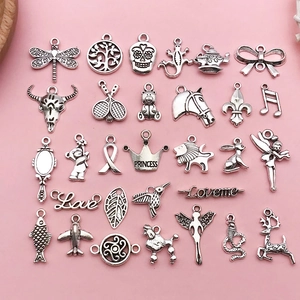 Pendentifs en Alliage d'Argent Tibétain Vintage Pour Fabrication de Bijoux DIY Breloques Animaux Anges Fleurs Pour Bracelets