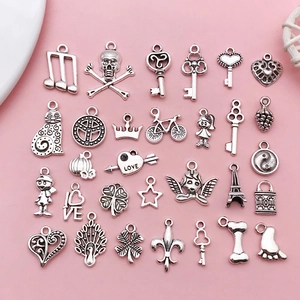 Antique Silver Zinc Alloy Pendant Collection For DIY Jewelry Making Vintage Heart Key Skull Charms For Necklace Bracelet