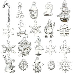Set de 20 colgantes navideños de plata con copos de nieve y Papá Noel para bisutería