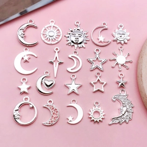 Ensemble de Charmes Célestes en Argent Vintage Pendentifs Soleil Lune Étoile en Alliage de Zinc Pour Fabrication de Bijoux DIY Colliers Bracelets Accessoires
