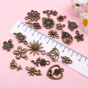 Antique bronze flower pendants with scale ruler for DIY jewelry making size reference