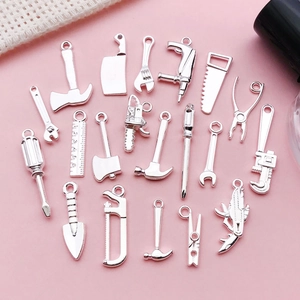 Pendentifs outils en alliage argenté brillant pour bricolage de bijoux faits à la main