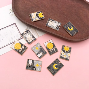 Emaille-Tarot-Anhänger mit Sonne, Mond und Sternen für DIY-Schmuck und Halsketten