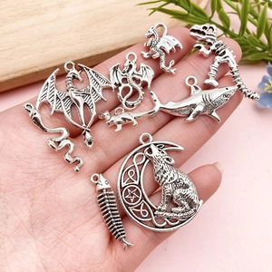Assortiment de breloques animaux en argent vintage pour bijoux DIY, dragon et loup