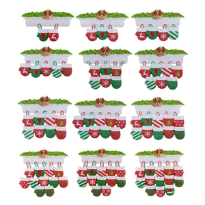 Décoration Suspendue Famille Mitaines de Noël en Résine Ornement Arbre de Noël Personnalisable pour Fête et Maison