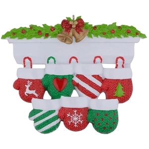 Décoration de Noël en résine avec sept gants suspendus et ornements festifs