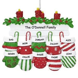 Customized Christmas wall candle gloves resin ornament with ten hanging stockings for decor