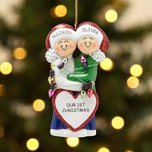 Christmas Couple Hugging Resin Hanging Ornament Tree Decoration Multicolor Festive Heart Pendant For Home Holiday Decor