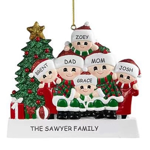 Resin Christmas Tree Snowman Family Hanging Ornament Hand Painted Festive Holiday Home Decoration Red Green Christmas Pendant