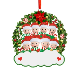 Family of 8 snowmen Christmas wreath ornament with customizable name plate