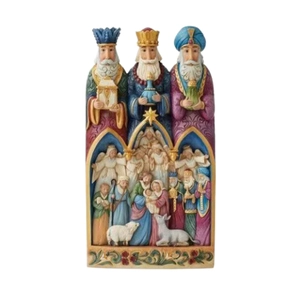 Scène de la Nativité détaillée sculptée dans les figurines des Rois Mages de Noël