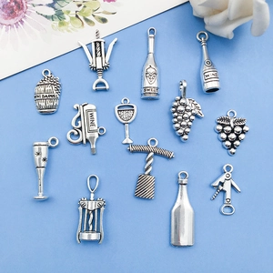 Pendentifs DIY vin en argent antique avec bouteilles, raisins et ouvre-bouteilles