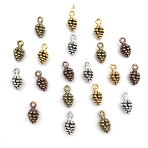 Pendentifs pommes de pin en métal de couleurs variées pour bijoux DIY