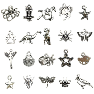 Set di 20 ciondoli vintage in lega d'argento con animali e conchiglie per gioielli fai-da-te