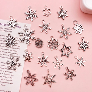 Antique Silver Zinc Alloy Snowflake Star Pendants For DIY Necklace Bracelet Making Christmas Holiday Jewelry Charms Accessories