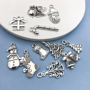 Set de 10 colgantes navideños de plata antigua para creación de joyas y manualidades