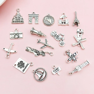 16-delige set vintage zilveren reisbedeltjes met Eiffeltoren voor DIY-sieraden maken
