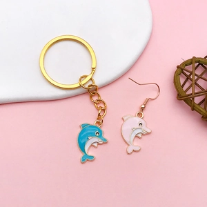 Handmade gold plated dolphin charm pendants for DIY keychains and earrings jewelry