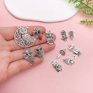 Vintage alloy owl charms in antique silver finish for DIY jewelry making and crafts
