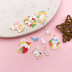Pendentifs émaillés lapin DIY avec jolis motifs de tournesol et carotte pour porte-clés