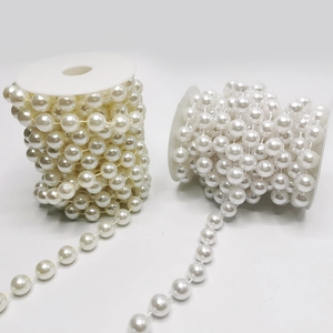 Cadenas de perlas blancas y crema en rollos para decoración de bodas y manualidades