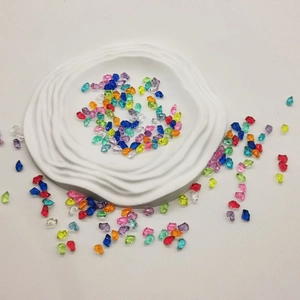 Pierres de cristal acrylique colorées irrégulières pour DIY et décor d'aquarium