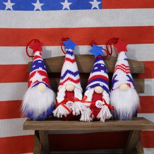 Décorations de Gnome Patriotique du Jour de l'Indépendance en Peluche Étoiles et Rayures Ornements de Poupée Gnome pour la Maison