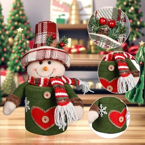 Pot à bonbons bonhomme de neige de Noël en tissu vert avec un chapeau à carreaux