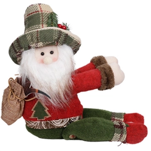 Détail de l'attache-rideau Père Noël avec bonnet à carreaux et décor de mini pommes de pin