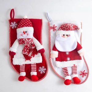 Chaussettes de Noël nordiques haut de gamme avec Père Noël et bonhomme de neige 3D