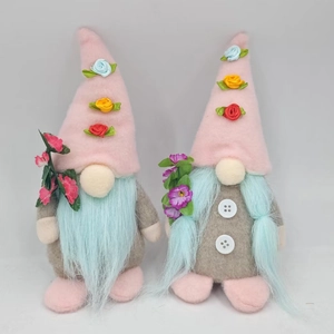 Gnome de la Fête des Mères Poupée sans Visage Fait à la Main Tricoté Rose Peluche Gnome avec Fleurs Ornement de Bureau Cadeau