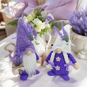 Lavendel-Zwerge-Plüsch-Set mit weißem Bart und Zöpfen für Frühlingsdekoration