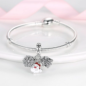 Pulsera de serpiente en plata S925 con dijes de Papá Noel, copo de nieve y caja regalo