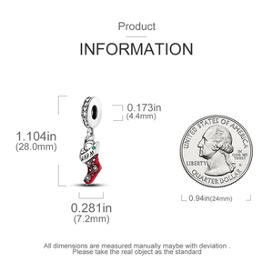 Especificaciones de tamaño del colgante de bota navideña con moneda de 25 centavos para escala