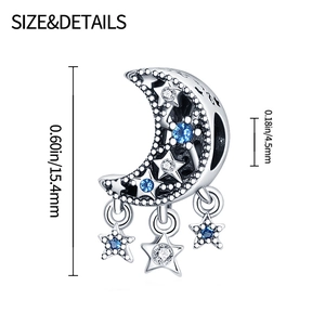 Makro-Detail des S925 Sterlingsilber Mond- und Sternanhängers mit blauem Zirkonia