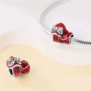 Ciondolo danza del leone cinese tradizionale in smalto rosso e argento S925 per braccialetti