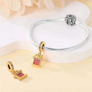 Dettagli del bracciale a catena snake in argento S925 con ciondoli in smalto rosso