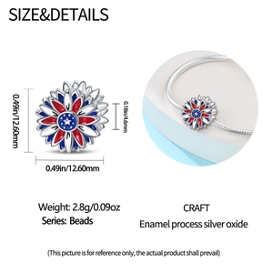 Makroaufnahme der Emaille-Blumperle mit Sternen für Armbänder, 12,6 mm oxidiertes Silber
