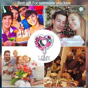 Détail du charme cœur rose avec étiquette LOVE, cadeau idéal pour les anniversaires