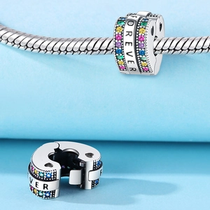 Forever Herz-Charm mit bunten Zirkonia-Steinen für DIY-Schlangenketten-Armband