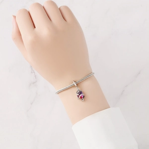 Bracelet à chaîne serpent en argent avec pendentif cœur orné d'un cristal dégradé