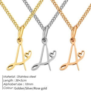 Collane con lettera A in acciaio inossidabile con cuore in oro, argento e rosa