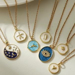 Bohemian Enamel Stainless Steel Pendant Necklace For Women Celestial Moon Star Sea Starfish Shell Clavicle Chain Zirconia Inlaid Gold Plated Jewelry