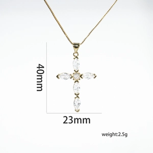 Λεπτομέρεια διαστάσεων 40x23mm χρυσού σταυρού με ένθετα κυβικά ζιργκόν