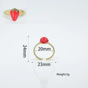 Detail view of adjustable strawberry ring with dimensions 24x23mm and 3g weight